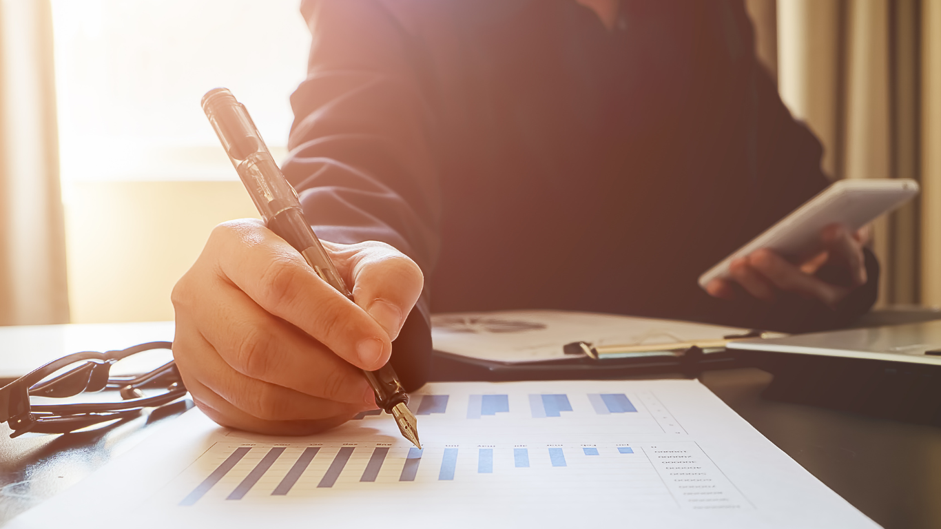 Control de Gestores: ROI y Beneficios Duraderos