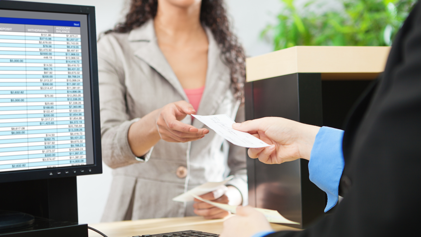 Optimización Firma Física Declaración Ingresos y Activos en Perú