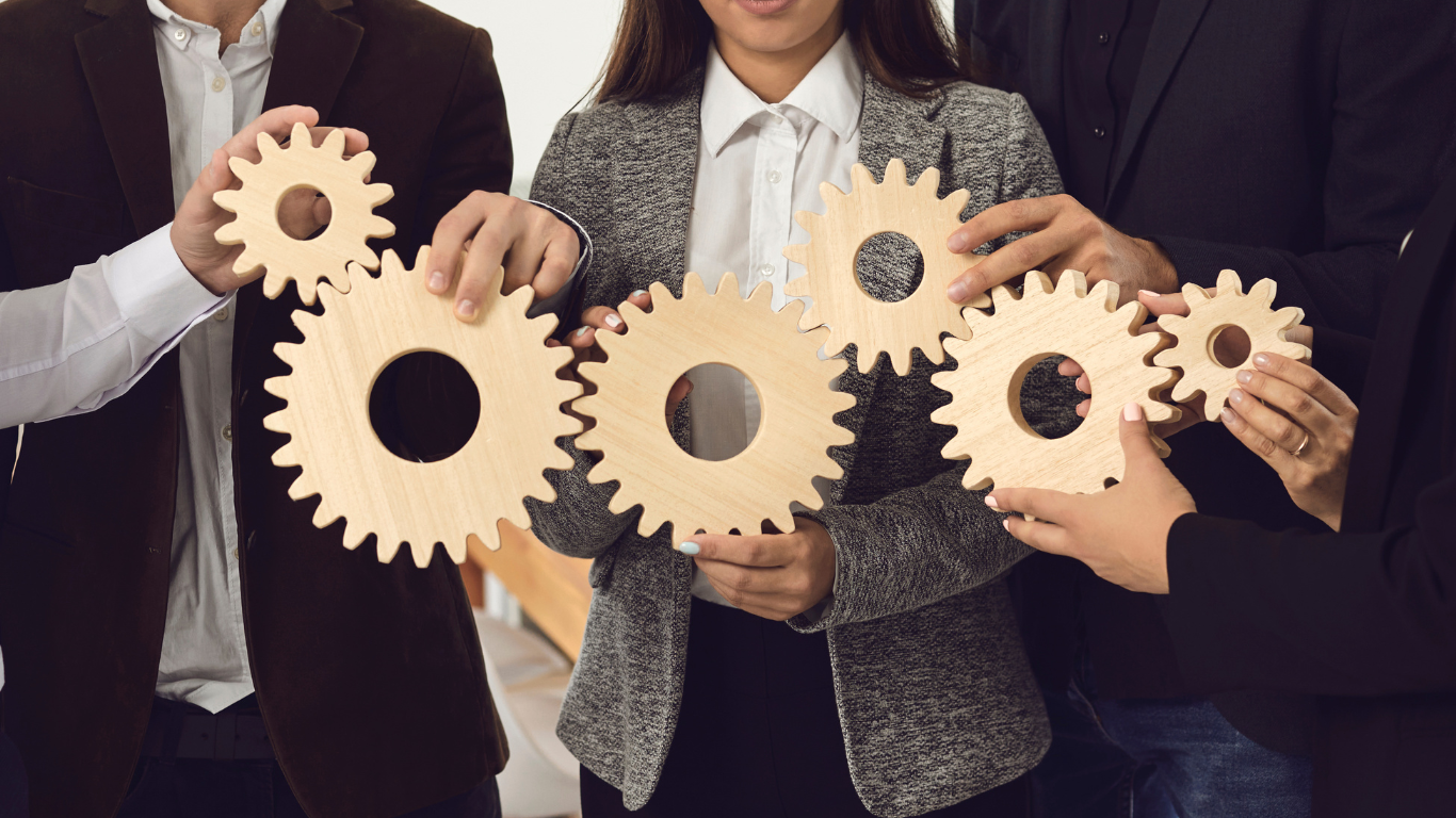 Red de Gestores: Eficiencia en Firmas y Validación en Finanzas México